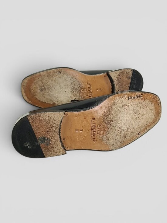A. Testoni vintage tassel loafers model 10758 in a size 8.5 (8H).